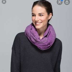 Lululemon purple scarf